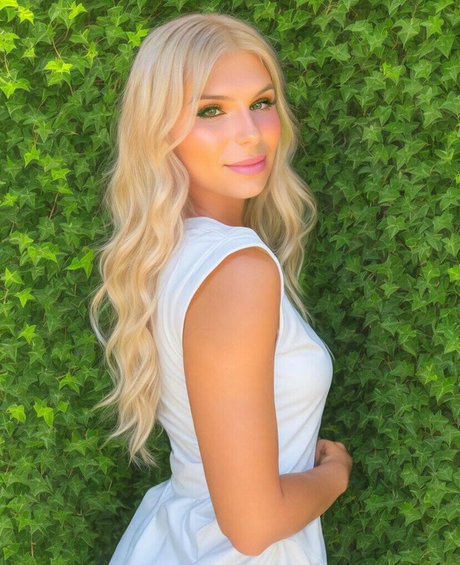 Madison Hill pretty pornstar photo