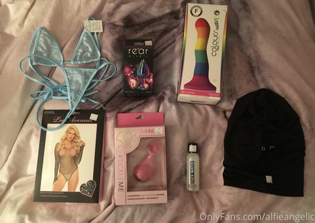 itsparisangel star naked pictures