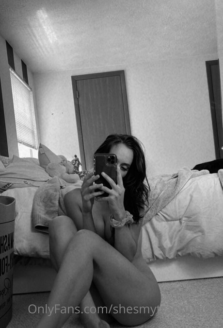 sexy redhead onlyfans pretty gallery