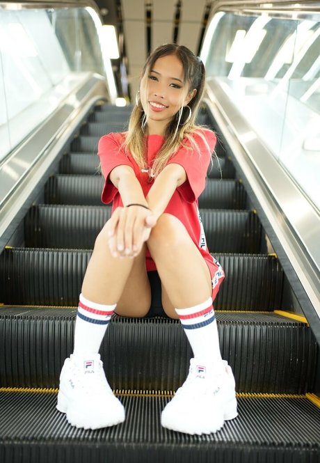 AlicexAllison pornstar hd photos