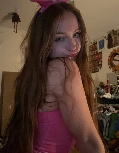 Thqtty beautiful model pic