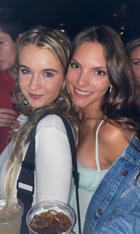 Jackie Aron star sex photos