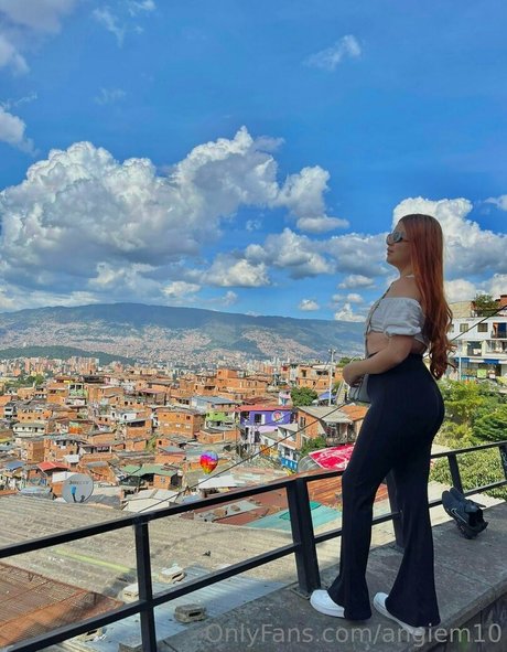 boobs sucking onlyfans free naked pictures