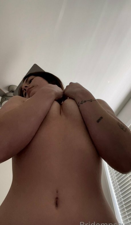 brialora sex star photo