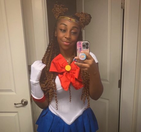 JazzyGuns pornstar nude image