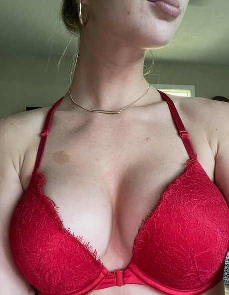 Autumren hot pornstar pic