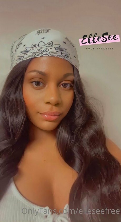 teacher onlyfans naked images