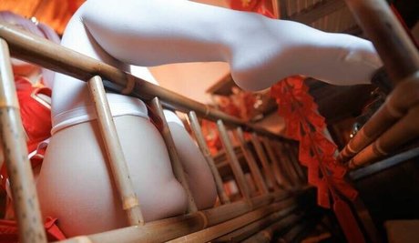 rissoft_ nudes model pic