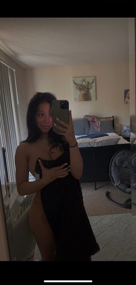 Jean Louie nice pornstar pic