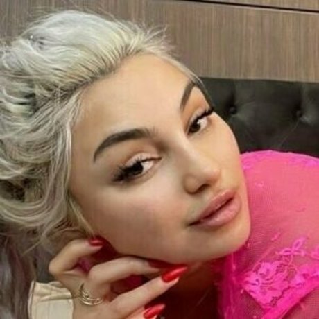 debrafox hot star img