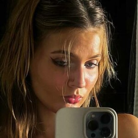 Ella Bleu model high quality gallery