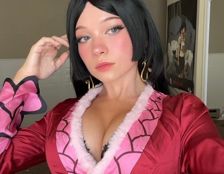 crossdresser onlyfans top img