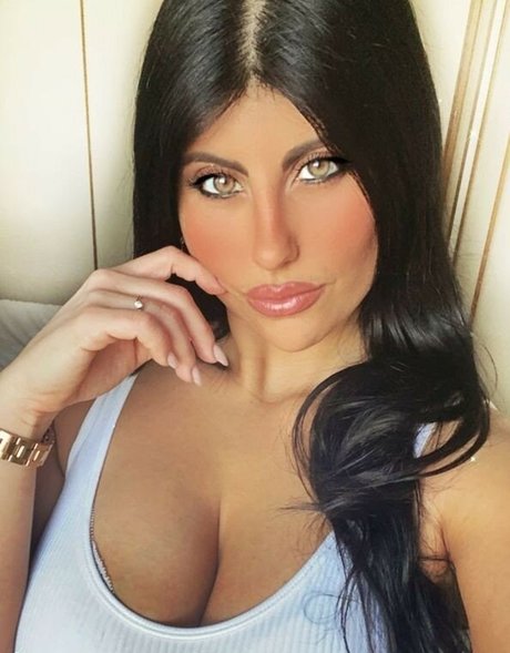 Valentina De Nucci nice star photos