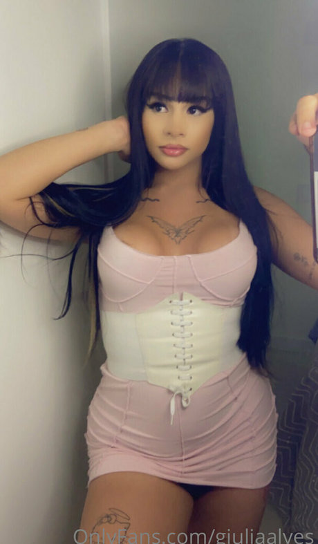giuliaalvesfree art model photos