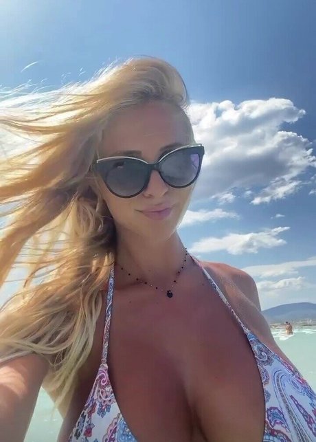 Maria Arreghini star sexy img