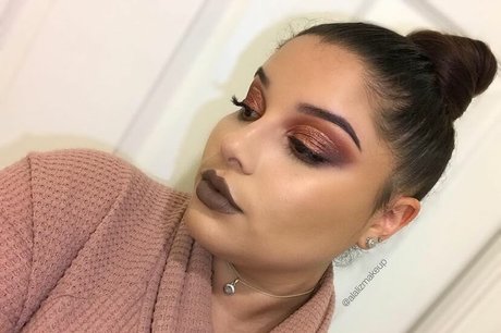 Ilianna hot model photos