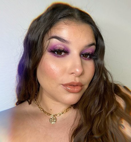 Ilianna star sexy archive