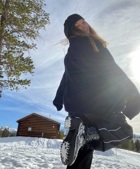 cum on glasses onlyfans xxx image