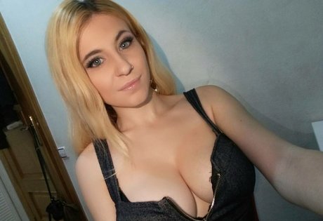 Mireia Rodriguez sex model galleries