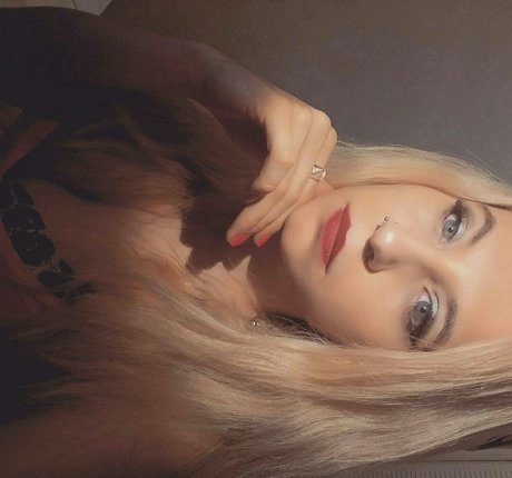 Mireia Rodriguez free star archive