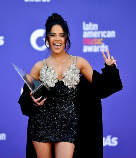 pregnant teacher onlyfans hot sexy pictures