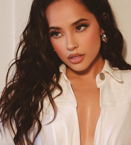 Becky G model hot pic