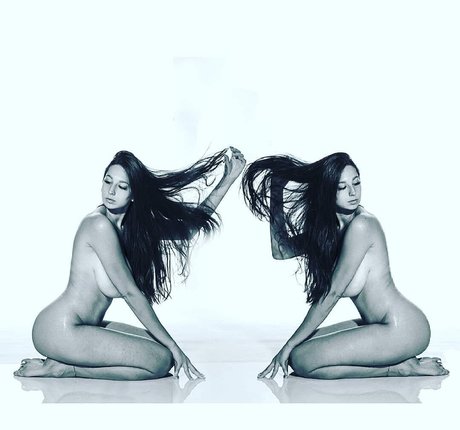 Letizia Ceresa sexy model img