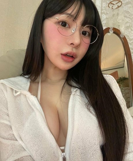 by3ol___ pornstar adult gallery