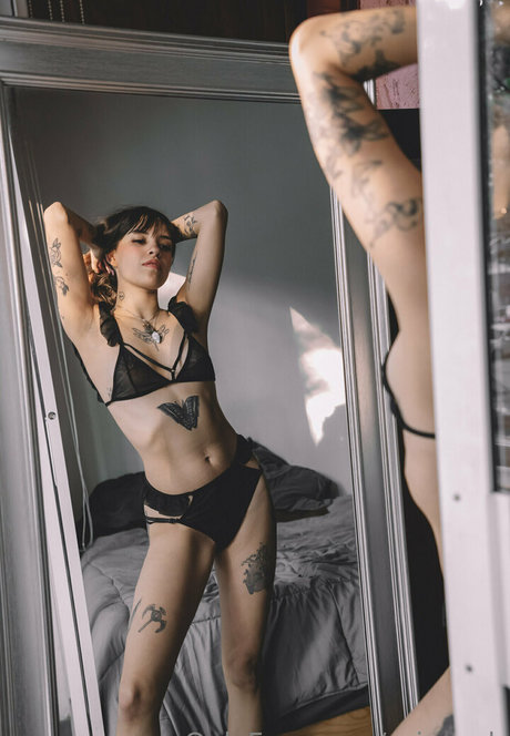 prinsexh model sexy image