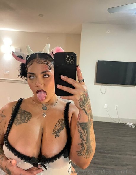 leahndrafree high quality pornstar image