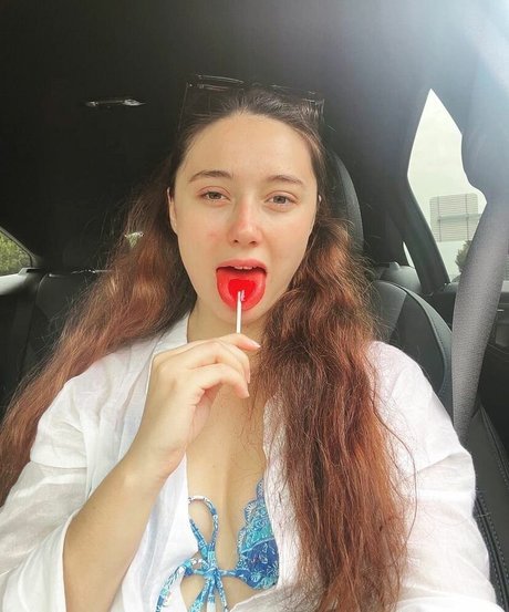 Little BabeVIP star hot pictures