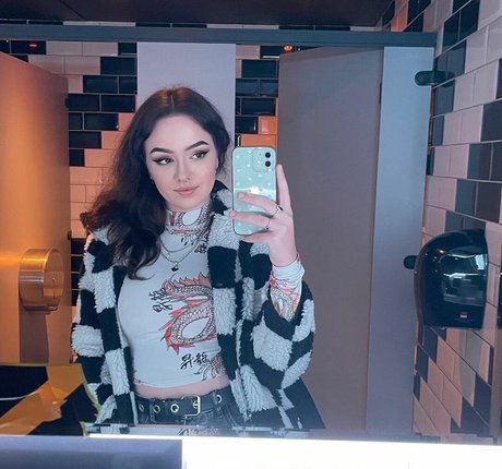 mature asian onlyfans sexy nude img