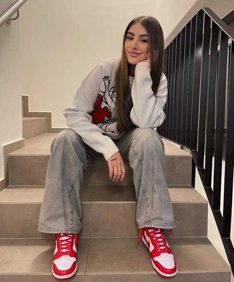 lisa straube porn star img