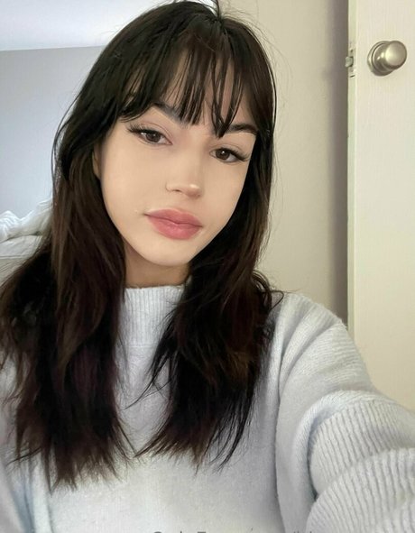 hiravenrose model perfect images