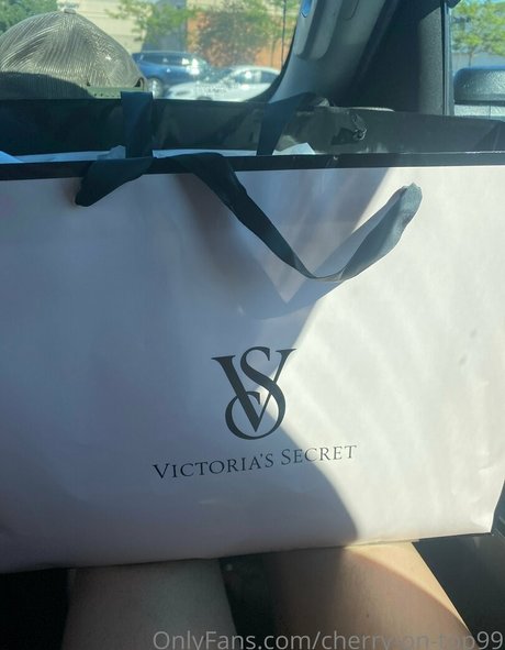 Cherry on top99 model perfect picture