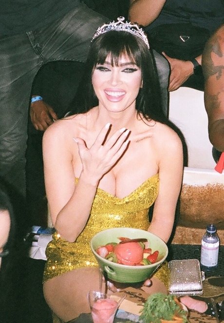 saggy milf onlyfans hot porn picture