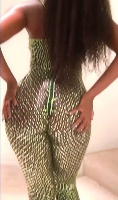 Iza Cantora pornographic star image