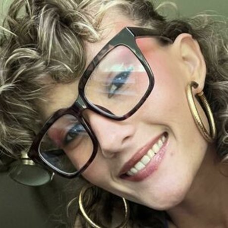 Ahanu Reed model exclusive picture