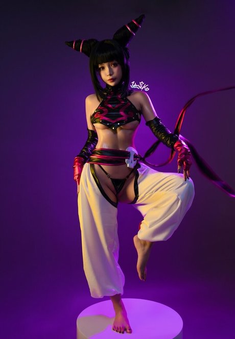 Umeko J_ Profile pic