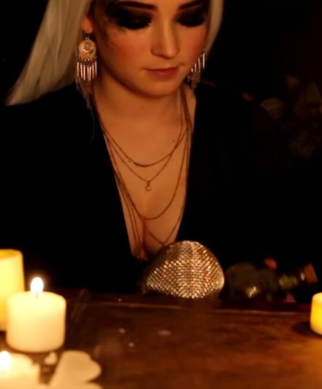 Goodnight Moon sex star pictures