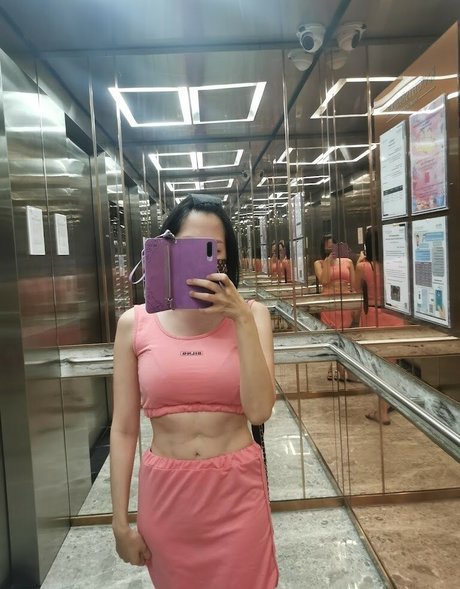 Wifekirei VVIP model naked gallery