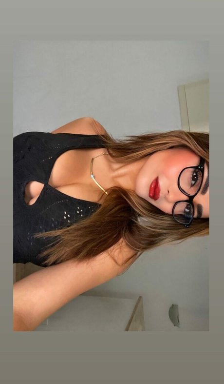 Aviya Danino model beautiful gallery