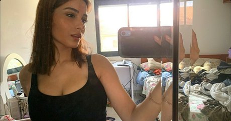 ebony foot fetish onlyfans porn picture