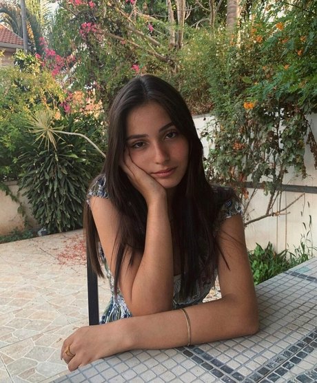 Aviya Danino porn actress galleries