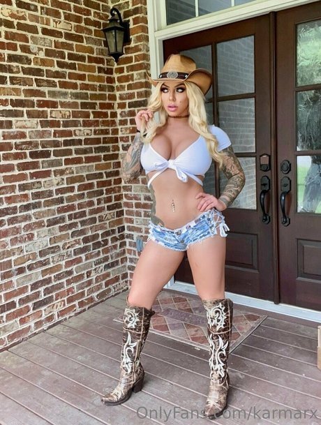 ladyboy asian onlyfans art xxx archive