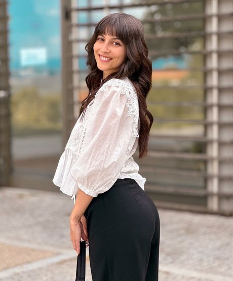 Anaisableal free actress gallery