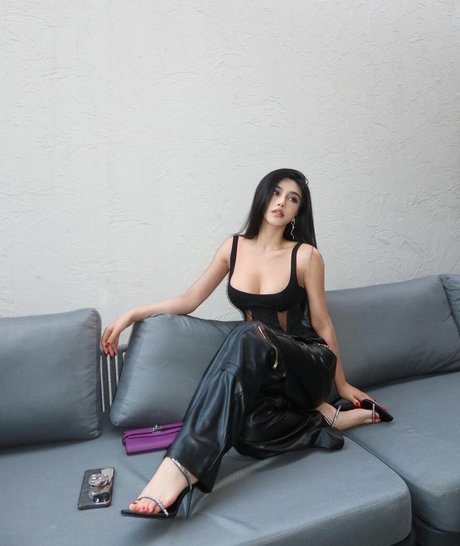 June Gong nude star gallery