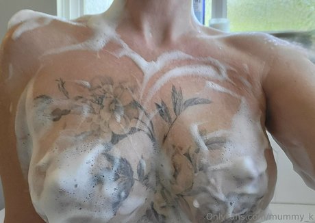 mummy k exclusive model pics