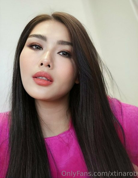 xtinarob pornstar nude pics