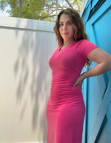 lunabennatv Quick model image